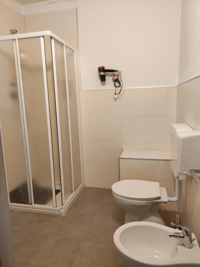 Residenza Lisy Otel Verbania Dış mekan fotoğraf